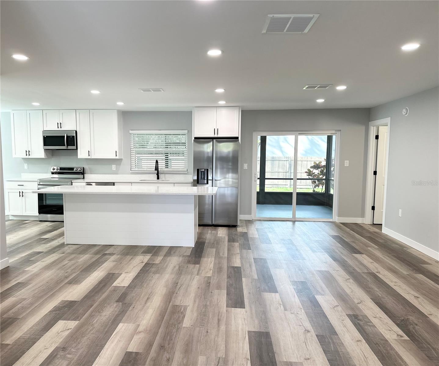 Palm Harbor, Florida 34684, 3 Bedrooms Bedrooms, 0 ,2 BathroomsBathrooms,Residential,For Sale,CARRIAGE,0,U8224363