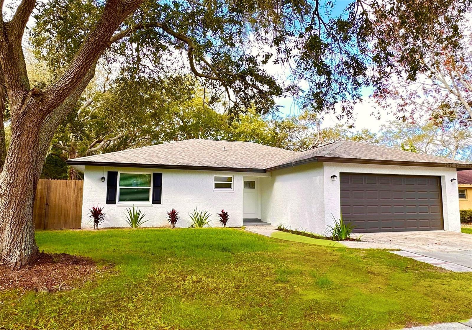Palm Harbor, Florida 34684, 3 Bedrooms Bedrooms, 0 ,2 BathroomsBathrooms,Residential,For Sale,CARRIAGE,0,U8224363