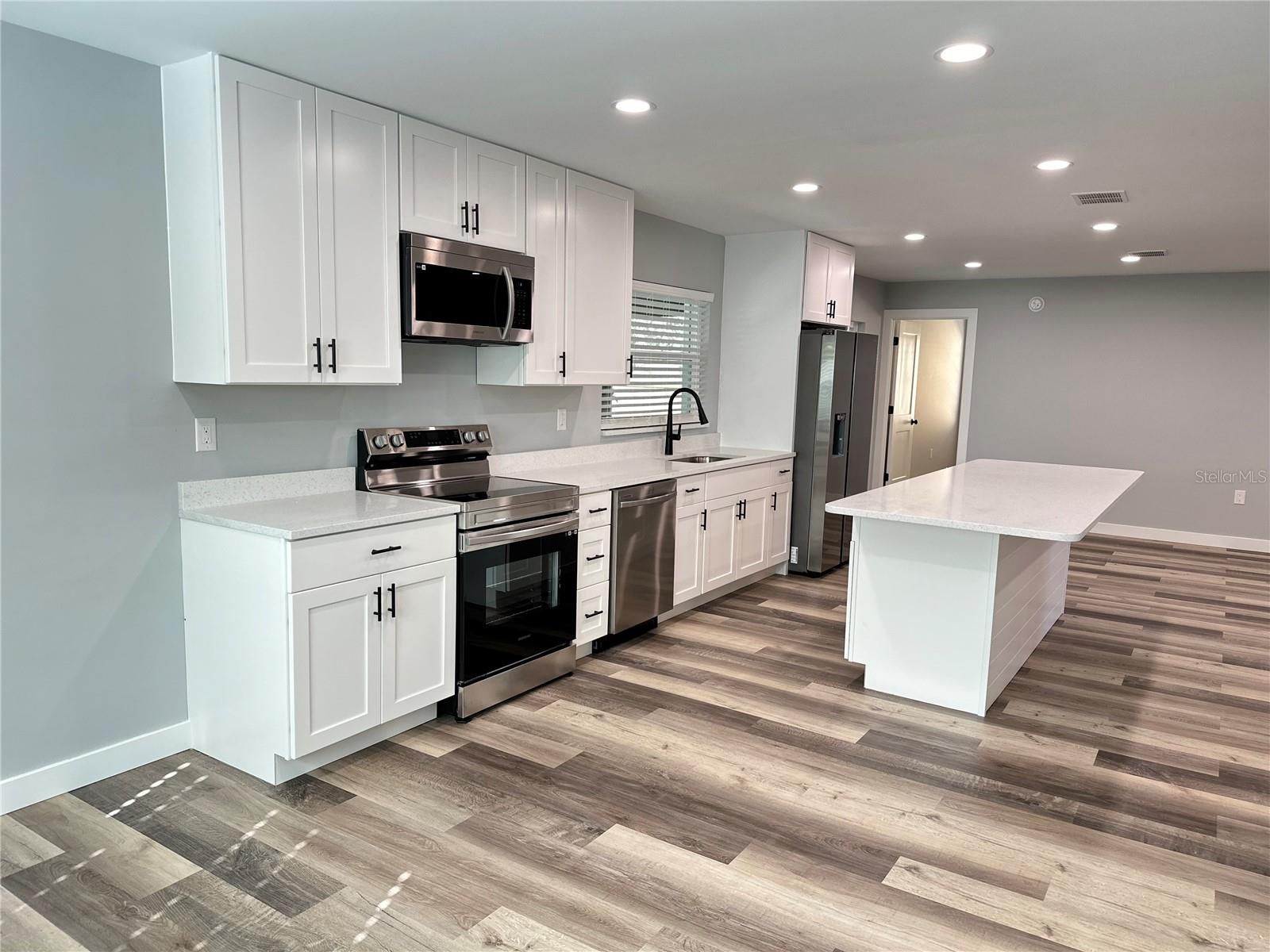 Palm Harbor, Florida 34684, 3 Bedrooms Bedrooms, 0 ,2 BathroomsBathrooms,Residential,For Sale,CARRIAGE,0,U8224363