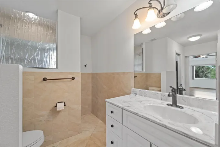 Primary 2 ensuite