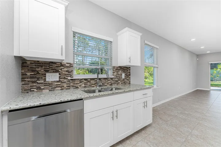 Kitchen 6