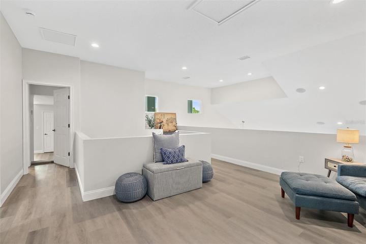 Large Landing w/Loft Space