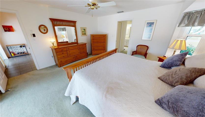 Primary ensuite bedroom