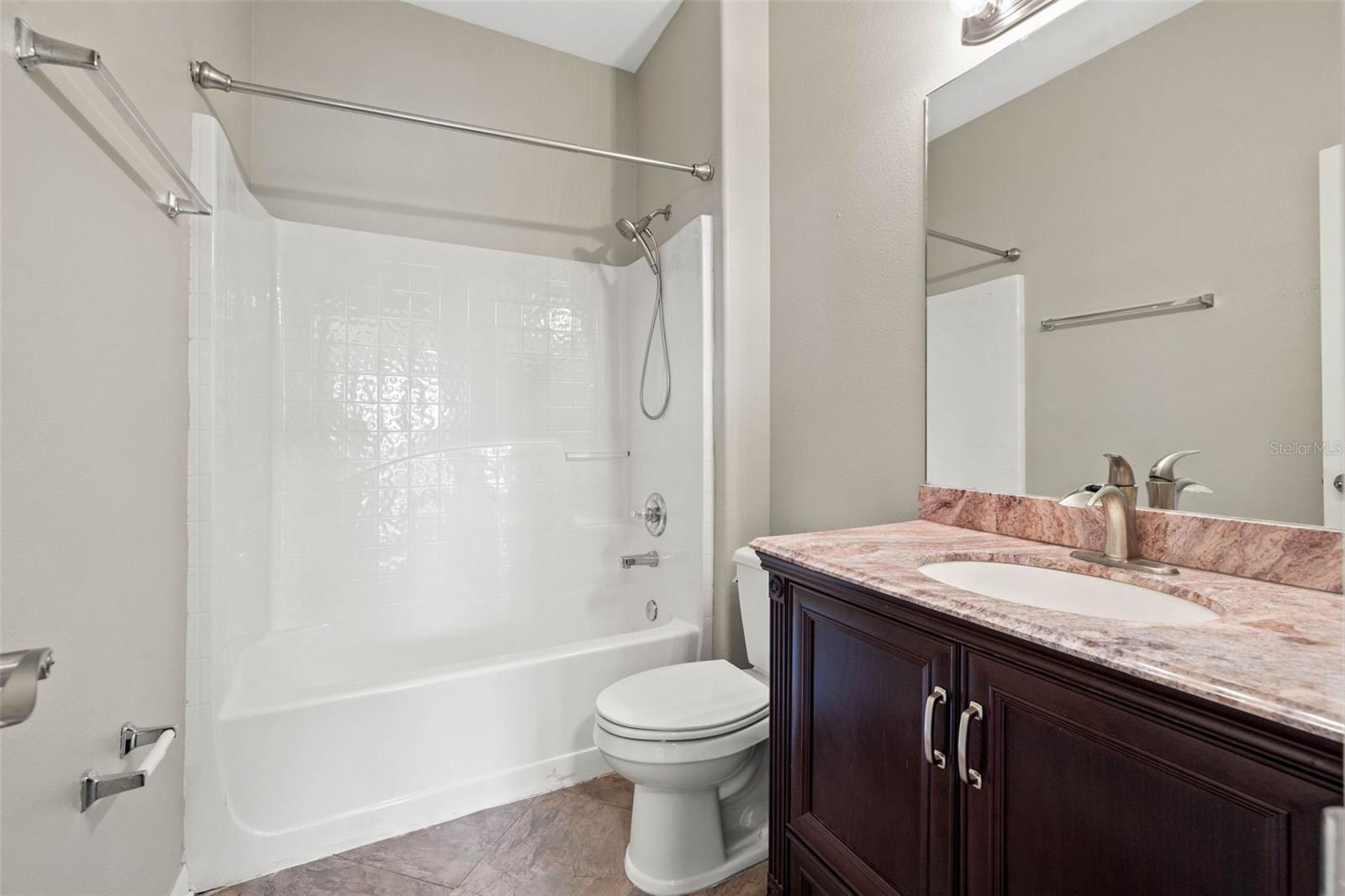 2nd Floor Full Bath