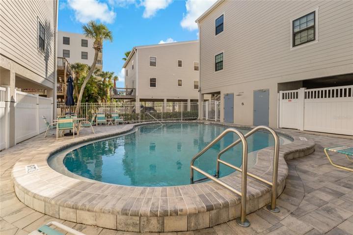 HEATED COMMUNITY POOL!