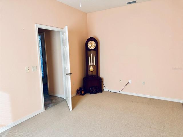 BEDROOM 3/ DEN