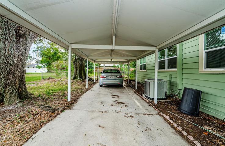 Carport/side