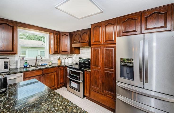 Island/kitchen