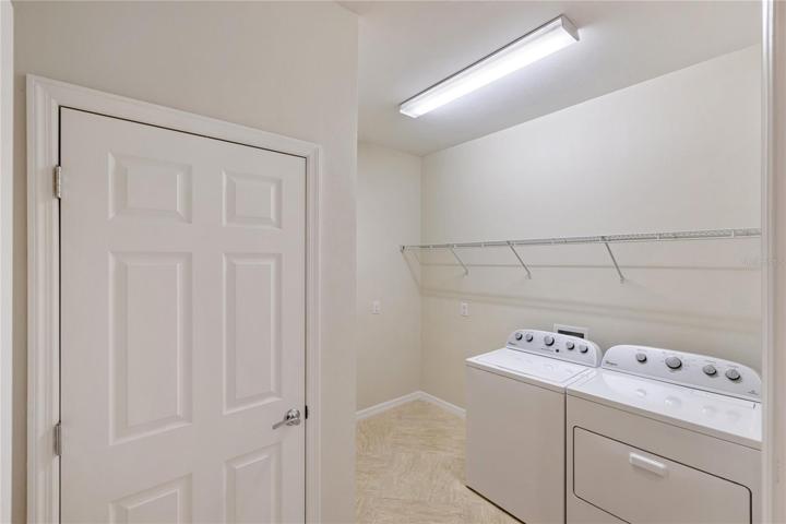Washer and dryer convey.