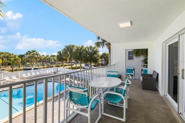 great sized balcony
