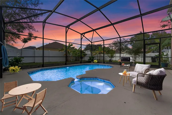Poolside sunsets - yes!