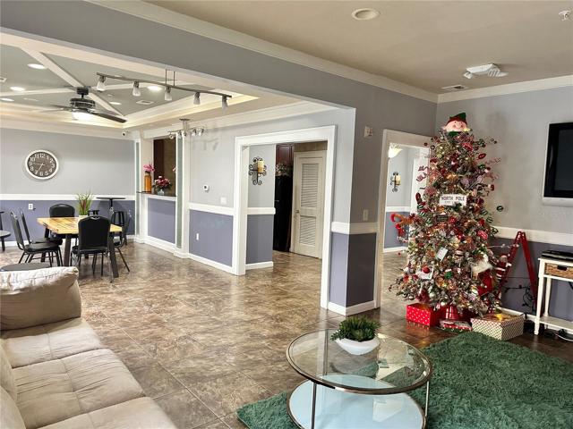 Clubhouse with full kitchen