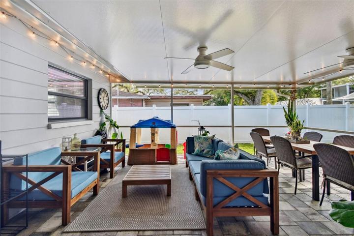 Screened lanai