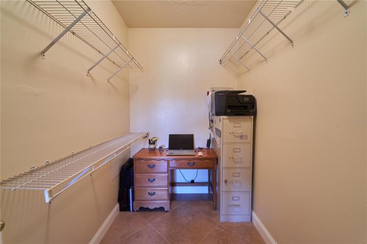 Bedroom 2 Walk in closet/office