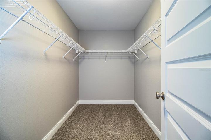 Master Bedroom Walk in Closet