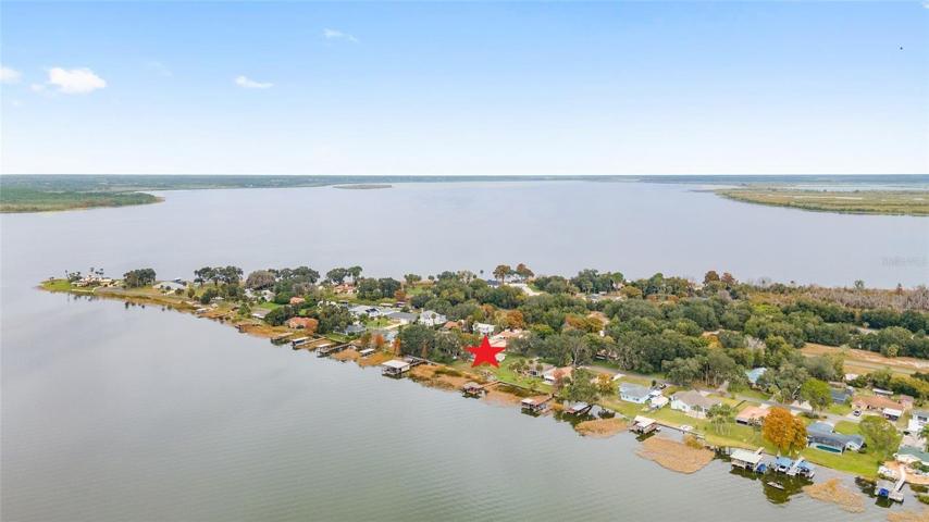AERIAL View - 7124 Treasure Island Road, Leesburg, FL 34788. Located in TREASURE ISLAND SHORES subdivision on LAKE GRIFFIN - HARRIS CHAIN OF LAKES