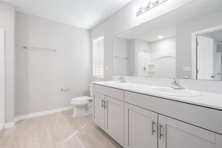 OWNERS SUITE BATHROOM