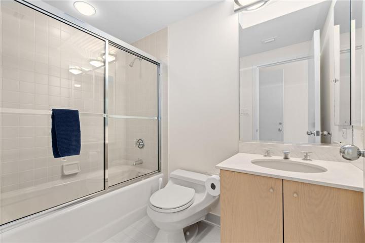 Guest bedroom 1 ensuite