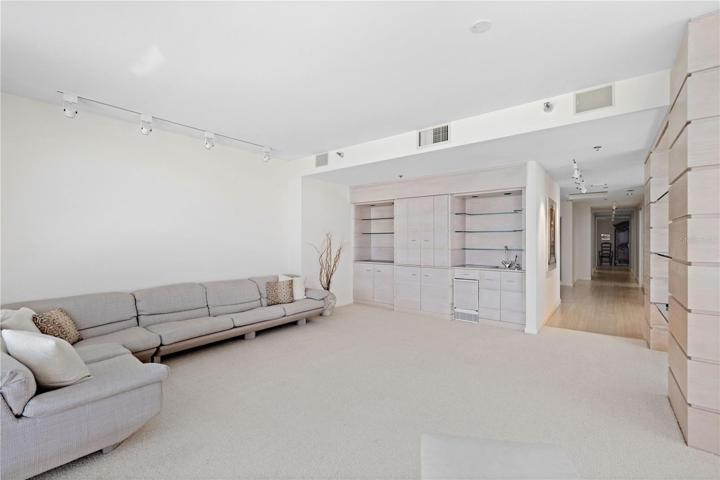 Main Living area with wet bar