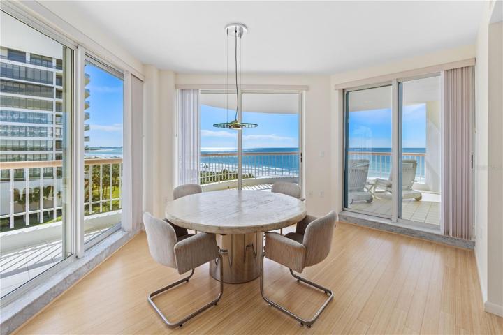 Breakfast nook with access to Terrace #2