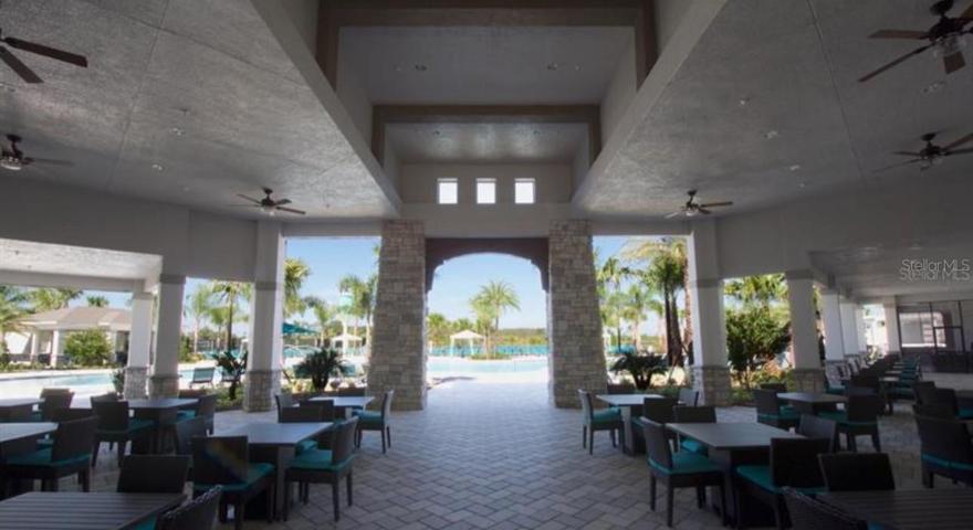 CLUB HOUSE