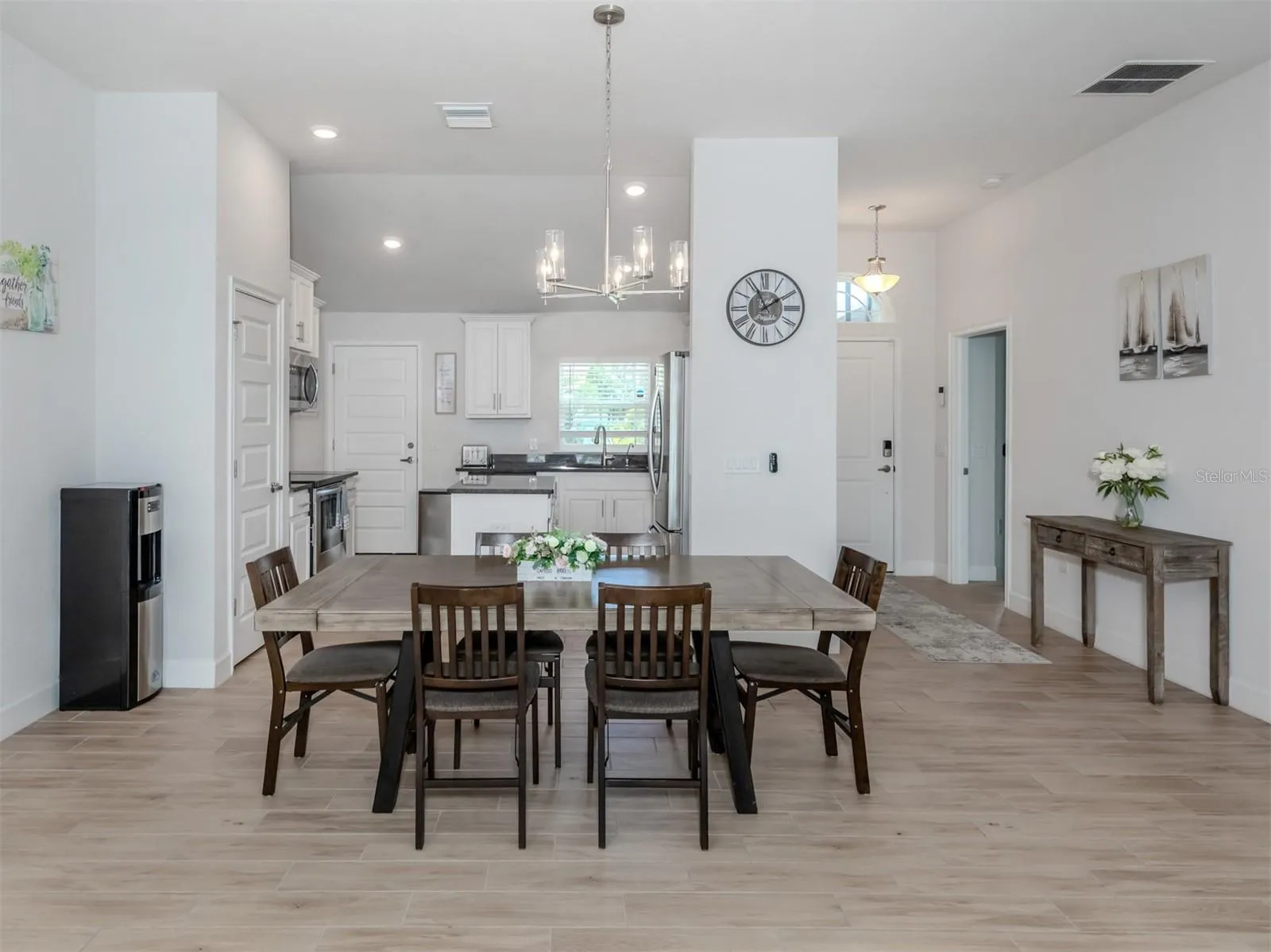 Venice, Florida 34293, 3 Bedrooms Bedrooms, 0 ,2 BathroomsBathrooms,Residential Lease,For Rent,EUCLID,0,N6130133