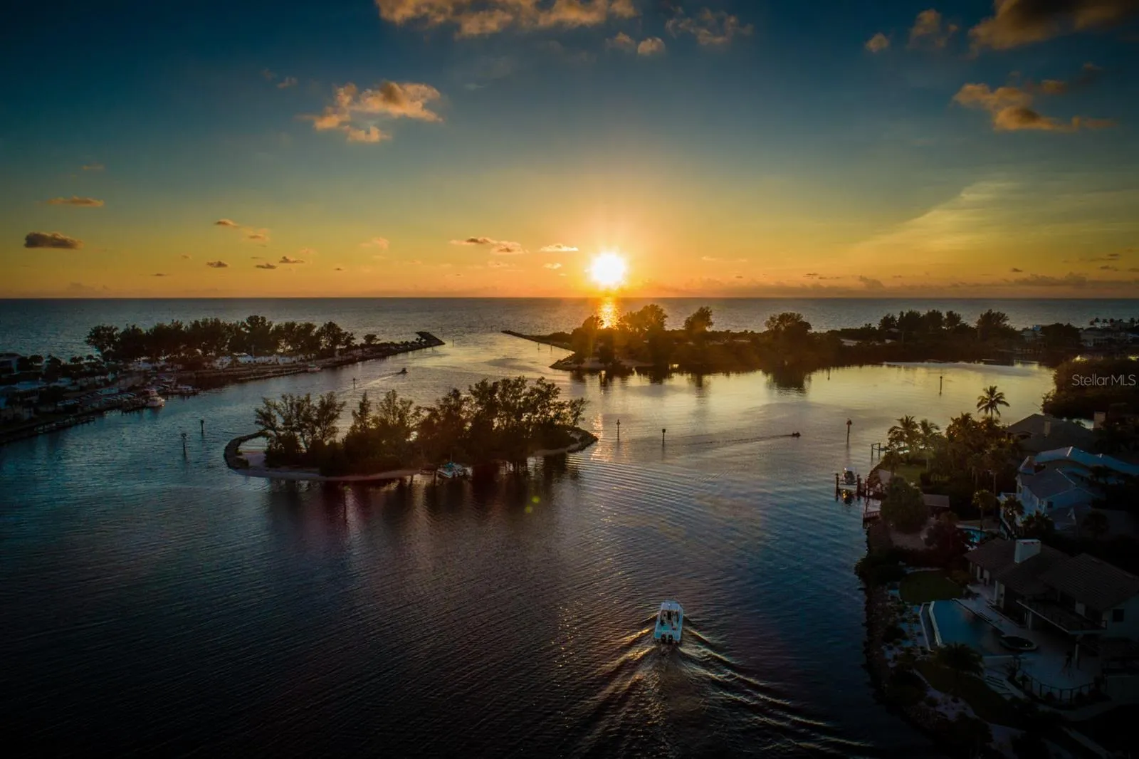 Venice, Florida 34293, 3 Bedrooms Bedrooms, 0 ,2 BathroomsBathrooms,Residential Lease,For Rent,EUCLID,0,N6130133