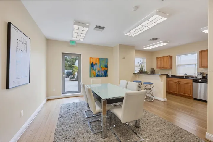 3rd floor kitchen
