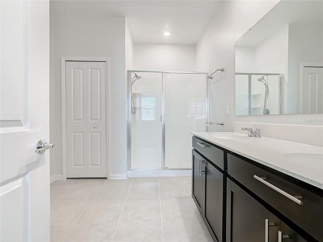 Primary bathroom, dual sink