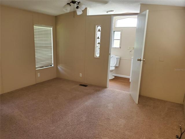 Master Bedroom - King or Queen size bed