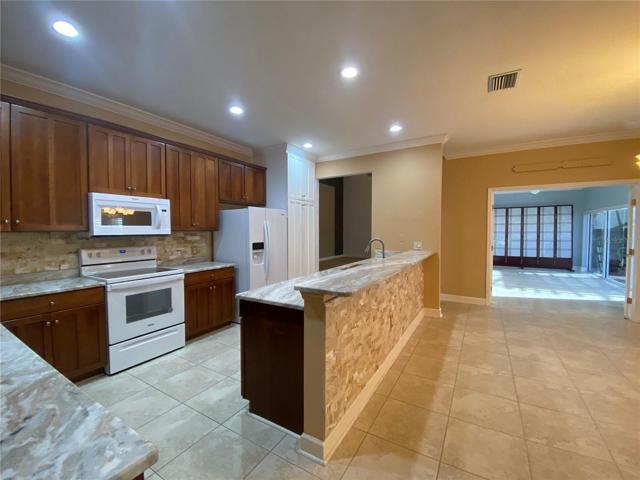 Spacious  Kitchen-Tile Flooring