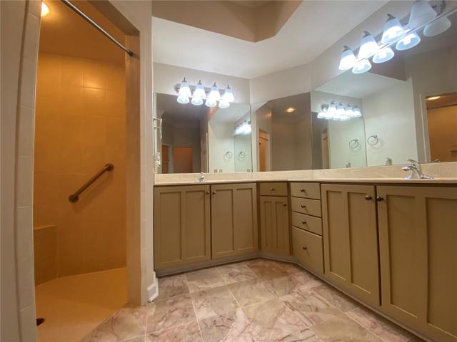 Walk In Shower in Master Bathroom