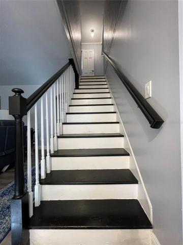 Solid, Wide Stairs to guest Bedrooms & Bath