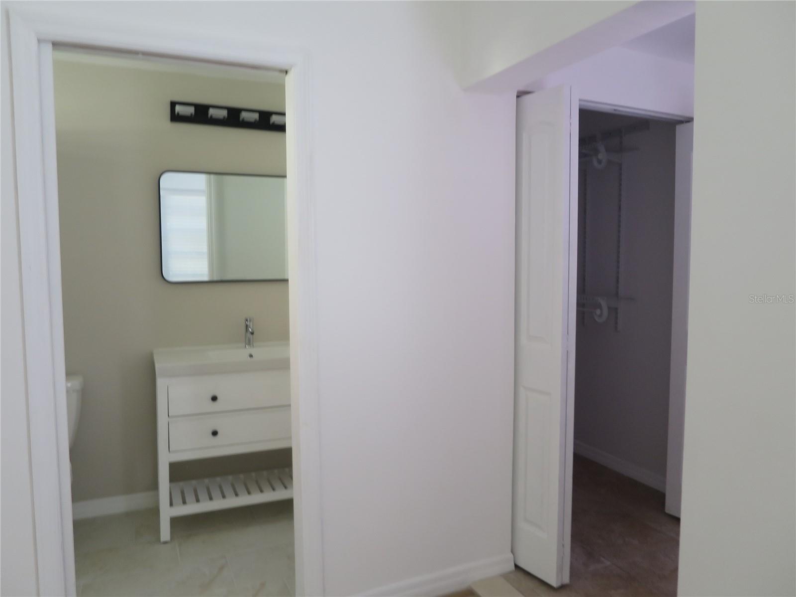 Walkin Closet by the 3rd Bathroom