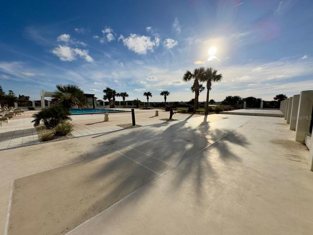 Shuffleboard Court and great Western sky view!