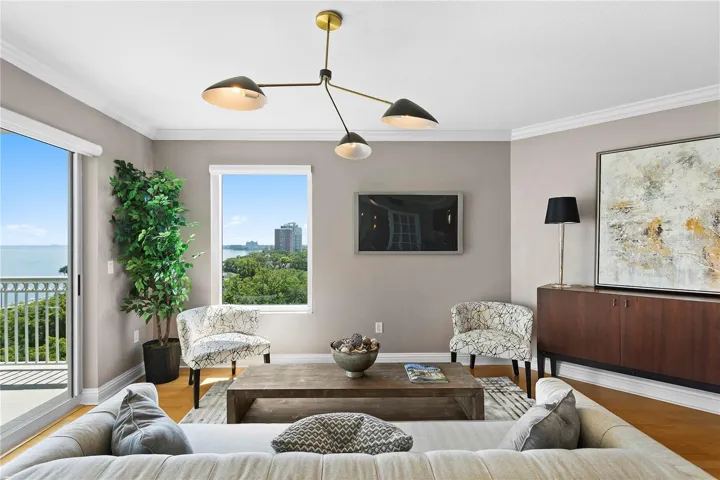 An additional informal sitting / television space off of the kitchen