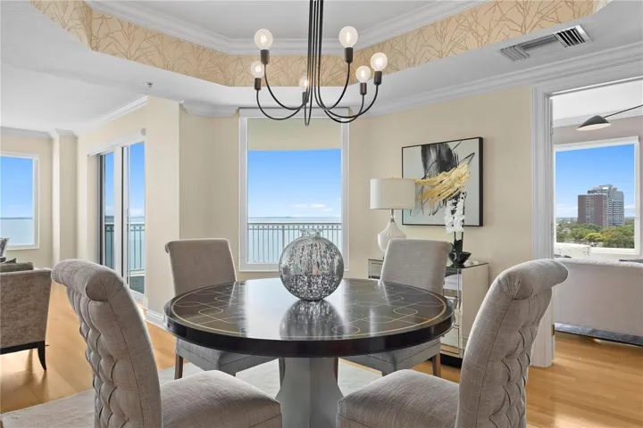 Enjoy eating dinner while watching the sunset from the dinning room