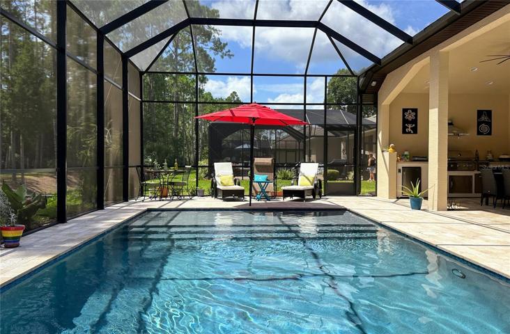Capture the essence of comfort – a pool screen cage designed with meticulous attention to detail. This specially upgraded screen serves as a fortress against unwelcome guests, ensuring that even the tiniest insects remain at bay. Its advanced construction acts as a shield against nature's elements, preventing tree debris from finding its way into your serene oasis. What's more, the screen's UV protection offers an added layer of defense, allowing you to bask in the sunlight without concern. With this exceptional feature, your pool area becomes a true haven of relaxation and leisure, untouched by the outside world.