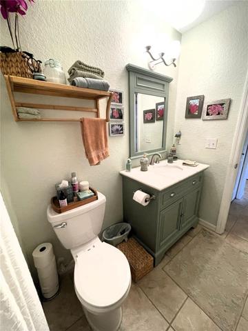 Second Bathroom!