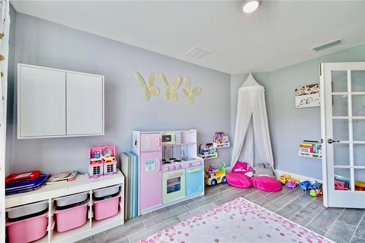 Office / Den / Play Flex room