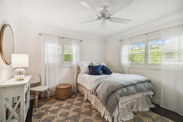 GUEST BED