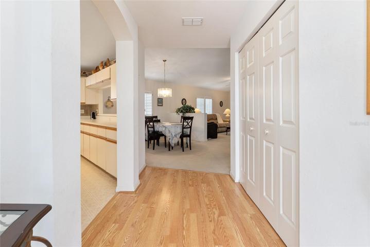 FOYER