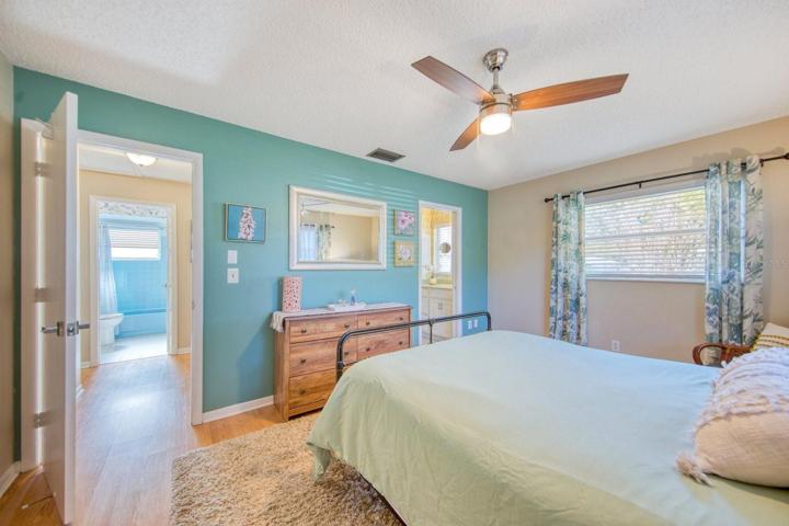 Primary bedroom with private full bathroom~