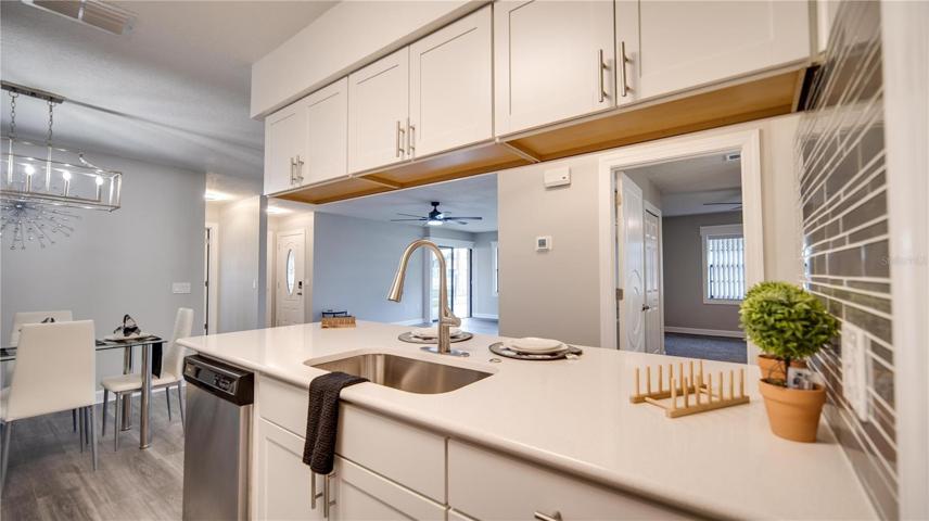 Kitchen/ Dining