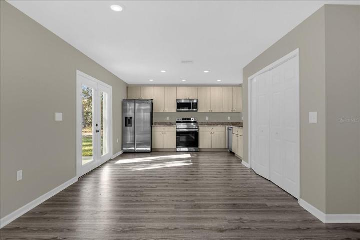 Kitchen/Dining