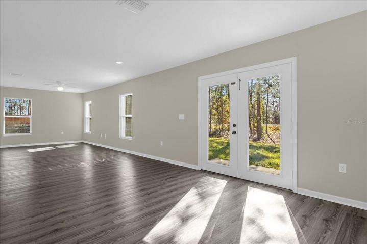 Living/Dining Room Combo