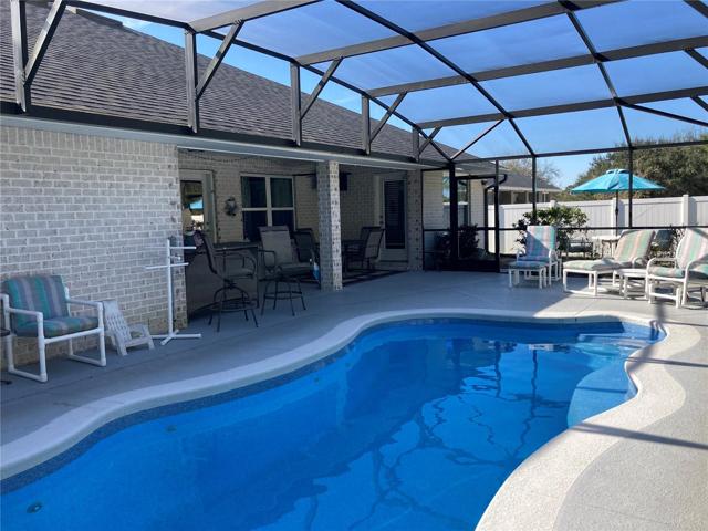Screened Pool Area