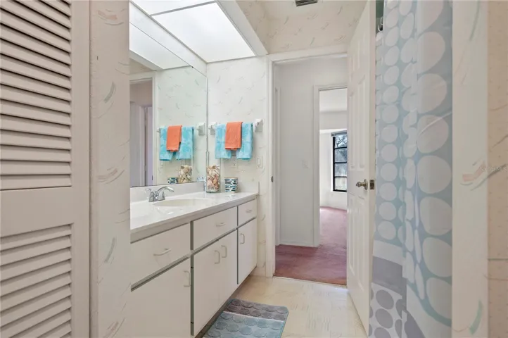 Guest bathroom