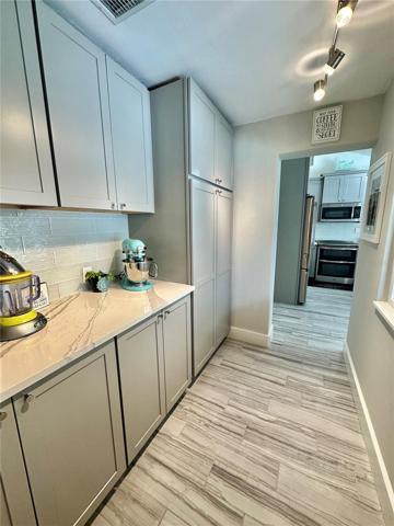 Coffee Bar &amp; pantry
