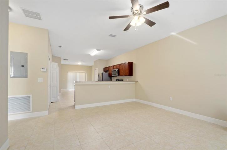 Entry Living/Dining